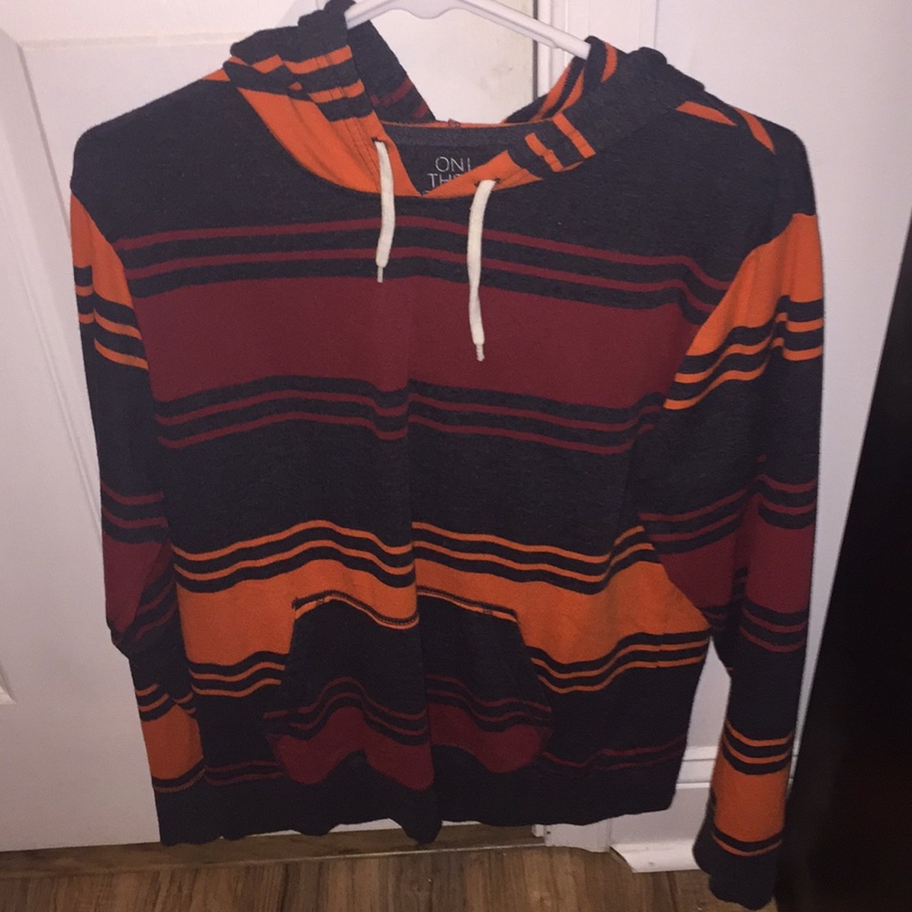 On the Byas. Hooded tee. Sz Medium.